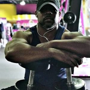 Meet your Posher, Kenneth